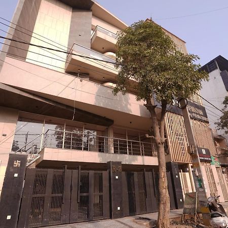Hotel Leo Saffron - Pitampura 델리 외부 사진