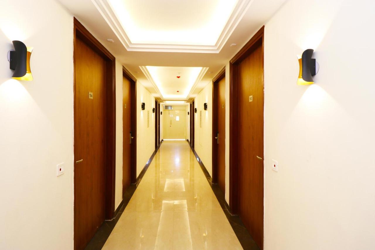 Hotel Leo Saffron - Pitampura 델리 외부 사진