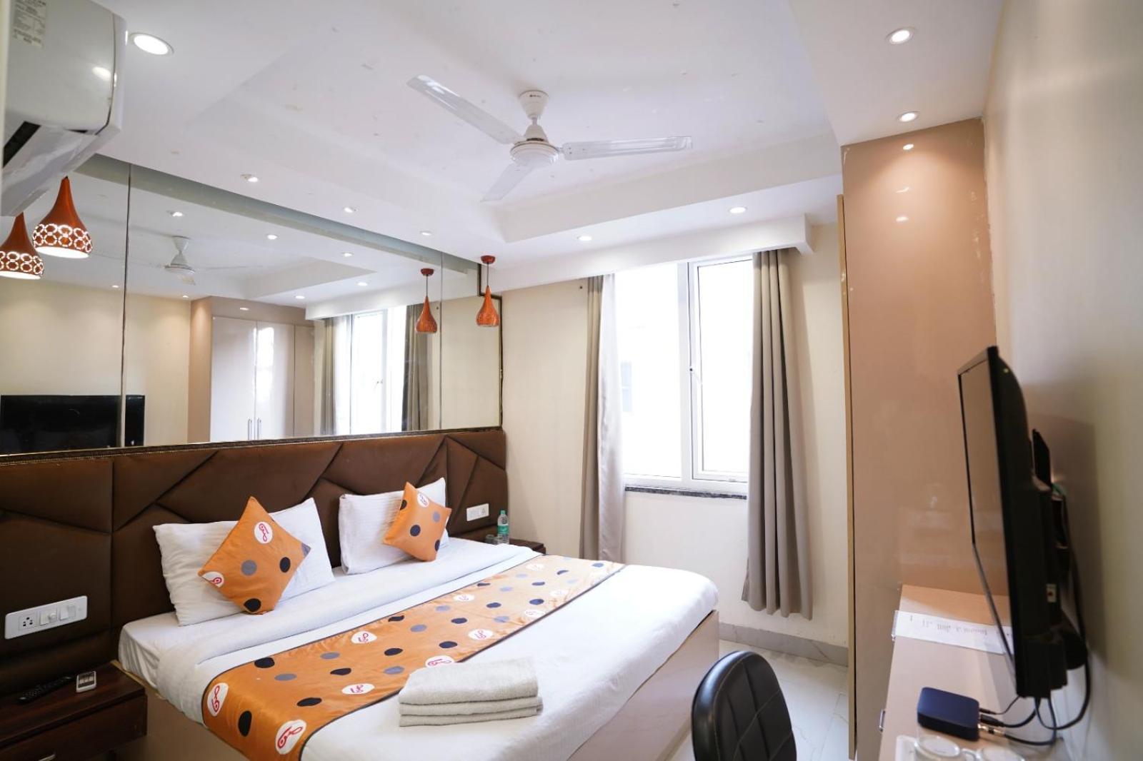 Hotel Leo Saffron - Pitampura 델리 외부 사진