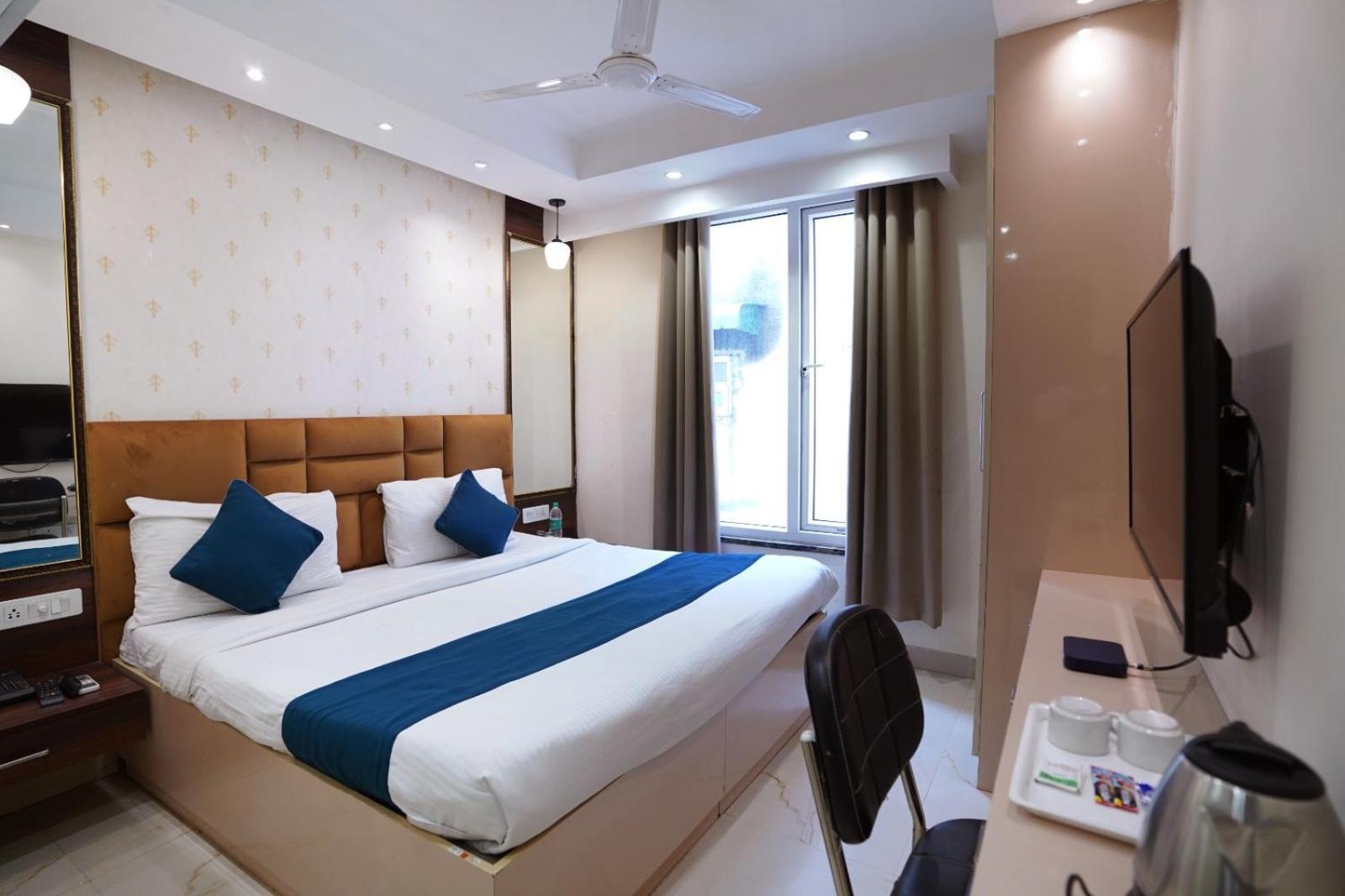 Hotel Leo Saffron - Pitampura 델리 외부 사진